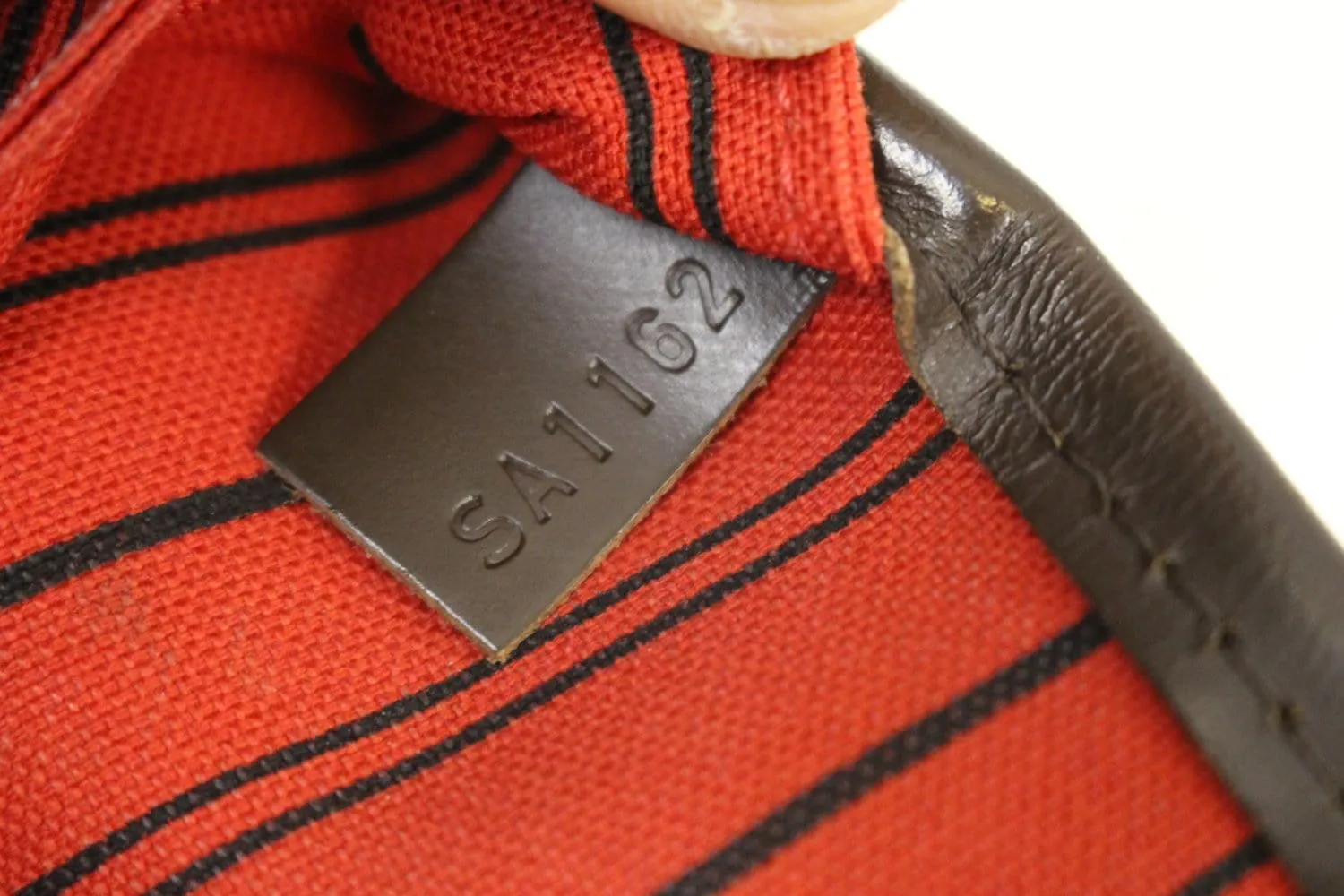 LOUIS VUITTON Damier Ebene Neverfull MM Shoulder Bag
