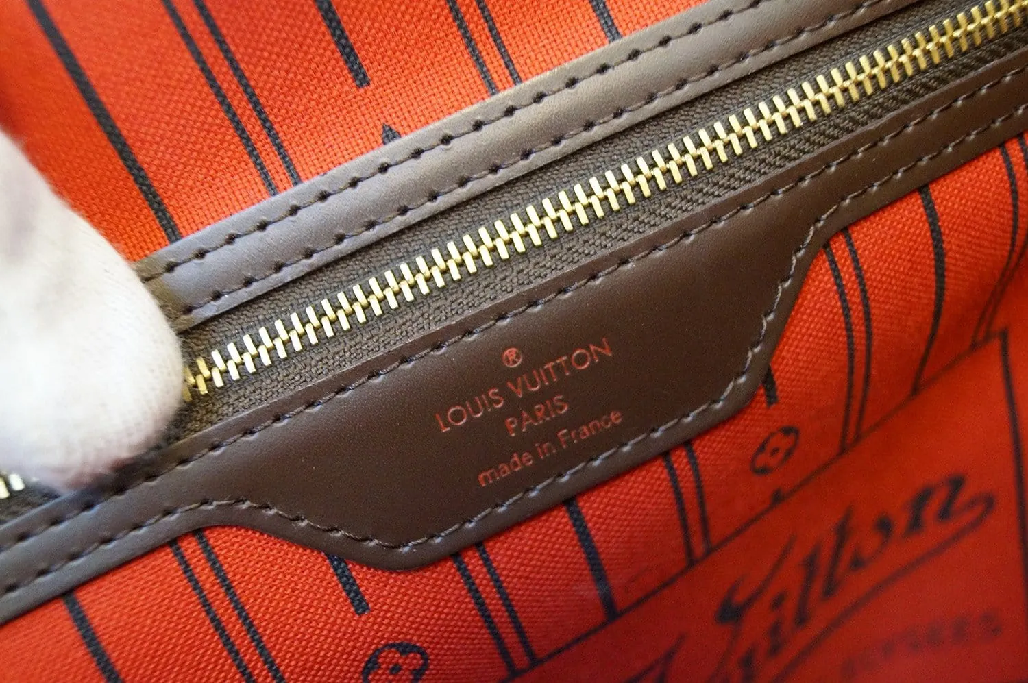 LOUIS VUITTON Damier Ebene Neverfull MM Shoulder Bag