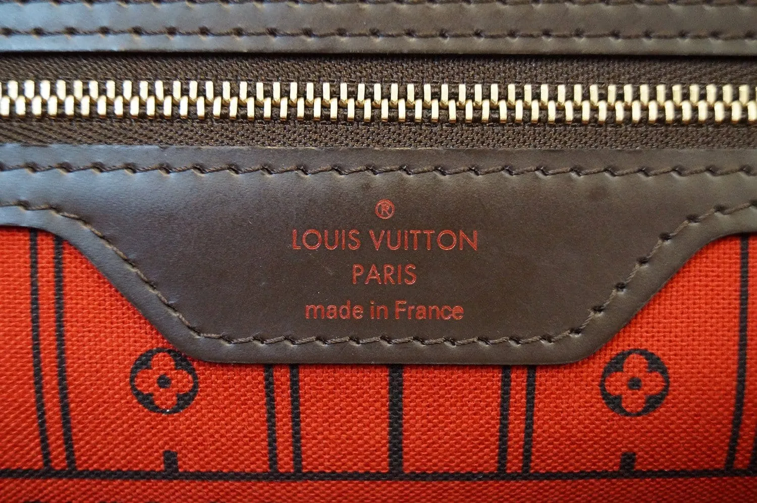 LOUIS VUITTON Damier Ebene Neverfull MM Shoulder Bag