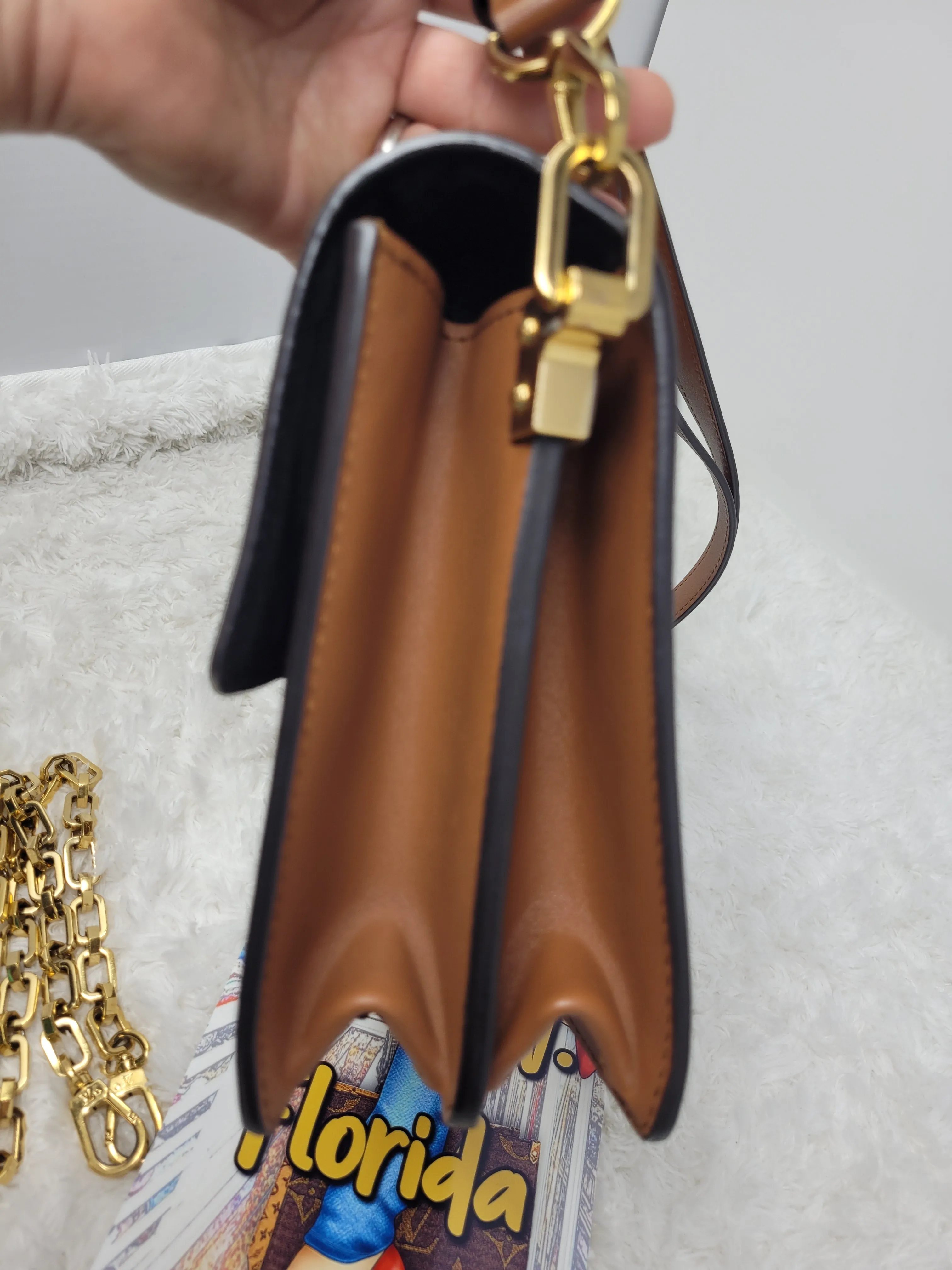LOUIS VUITTON DAUPHINE MM