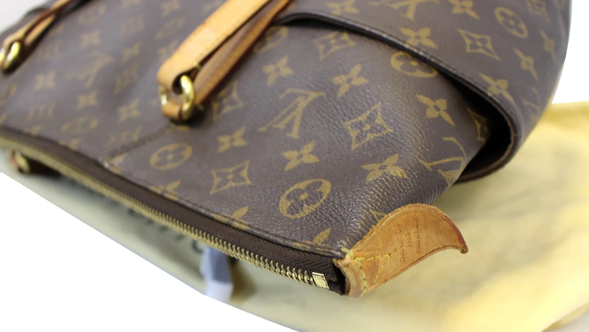 LOUIS VUITTON Monogram Canvas Totally GM Tote Shoulder Bag