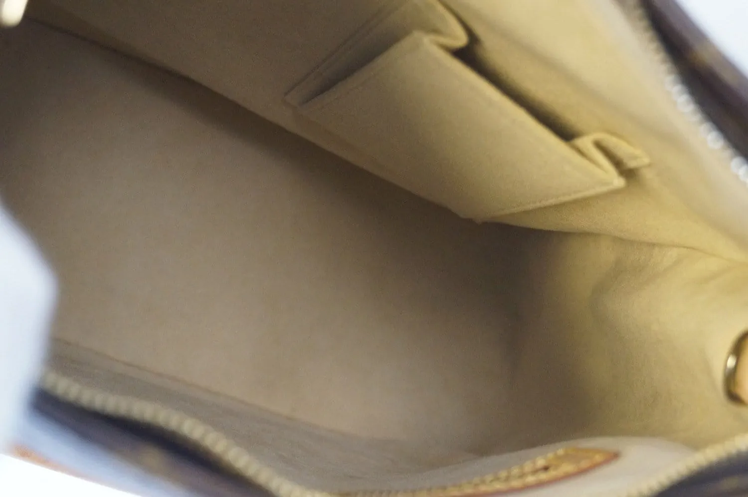 LOUIS VUITTON Monogram Looping Gm Shoulder Bag