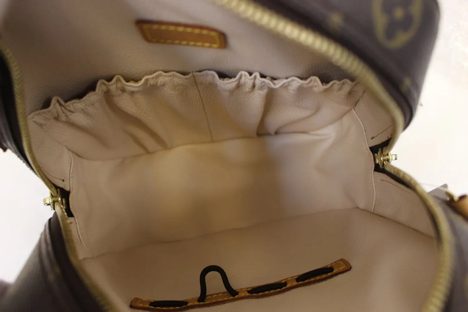 LOUIS VUITTON Monogram Spontini 2way Hand Shoulder Bag
