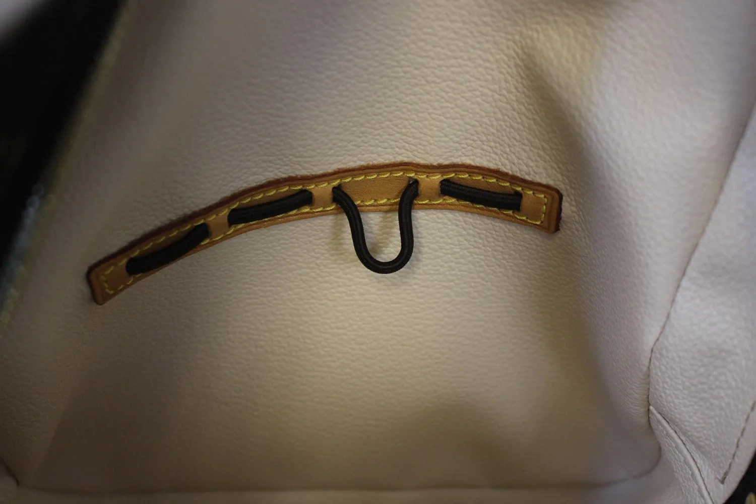 LOUIS VUITTON Monogram Spontini 2way Hand Shoulder Bag