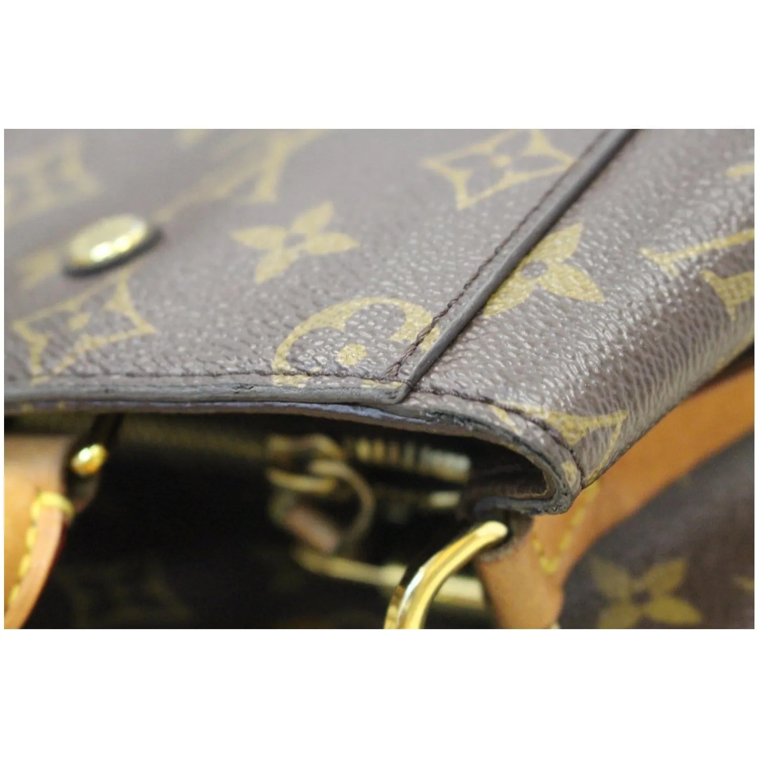 LOUIS VUITTON Montaigne MM Monogram Canvas Shoulder Bag Brown