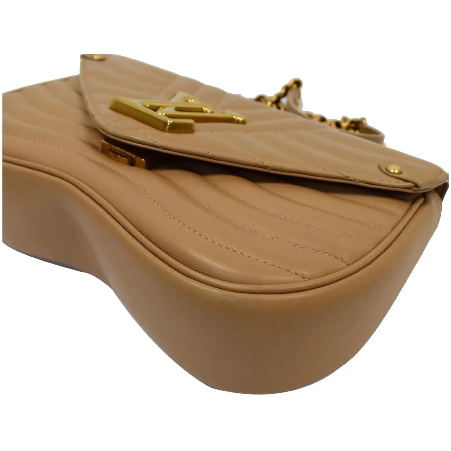 LOUIS VUITTON New Wave Chain MM Calfskin Leather Shoulder Bag Beige
