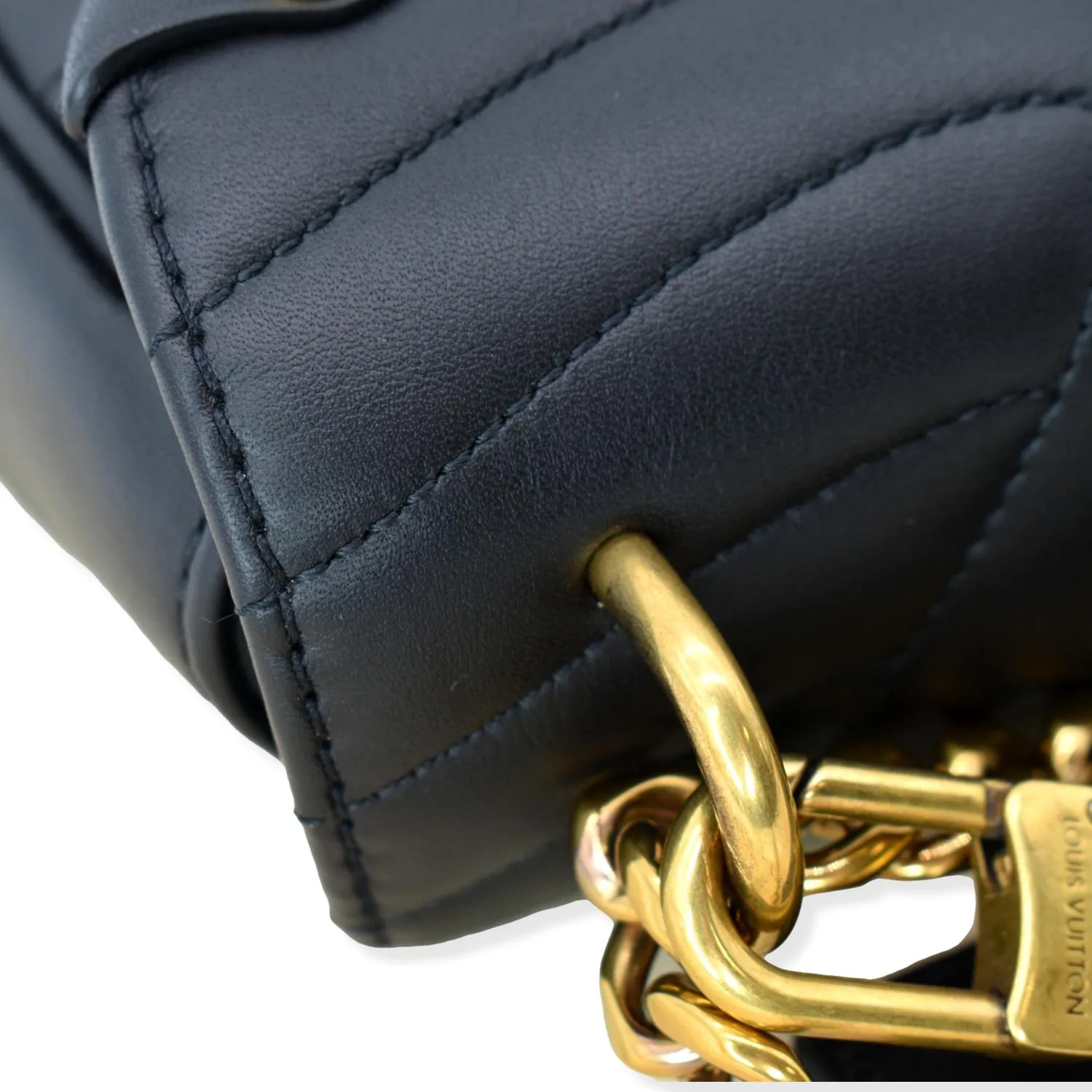 LOUIS VUITTON New Wave Chain MM Calfskin Leather Shoulder Bag Black