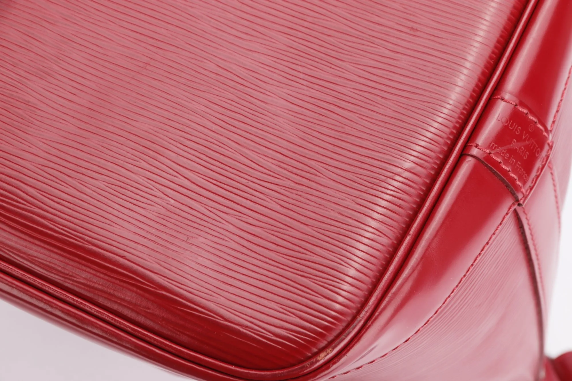 Louis Vuitton Petit Néonoé Red Epi Leather Bucket Bag (TJ1183), Silver Hardware, with Dust Cover