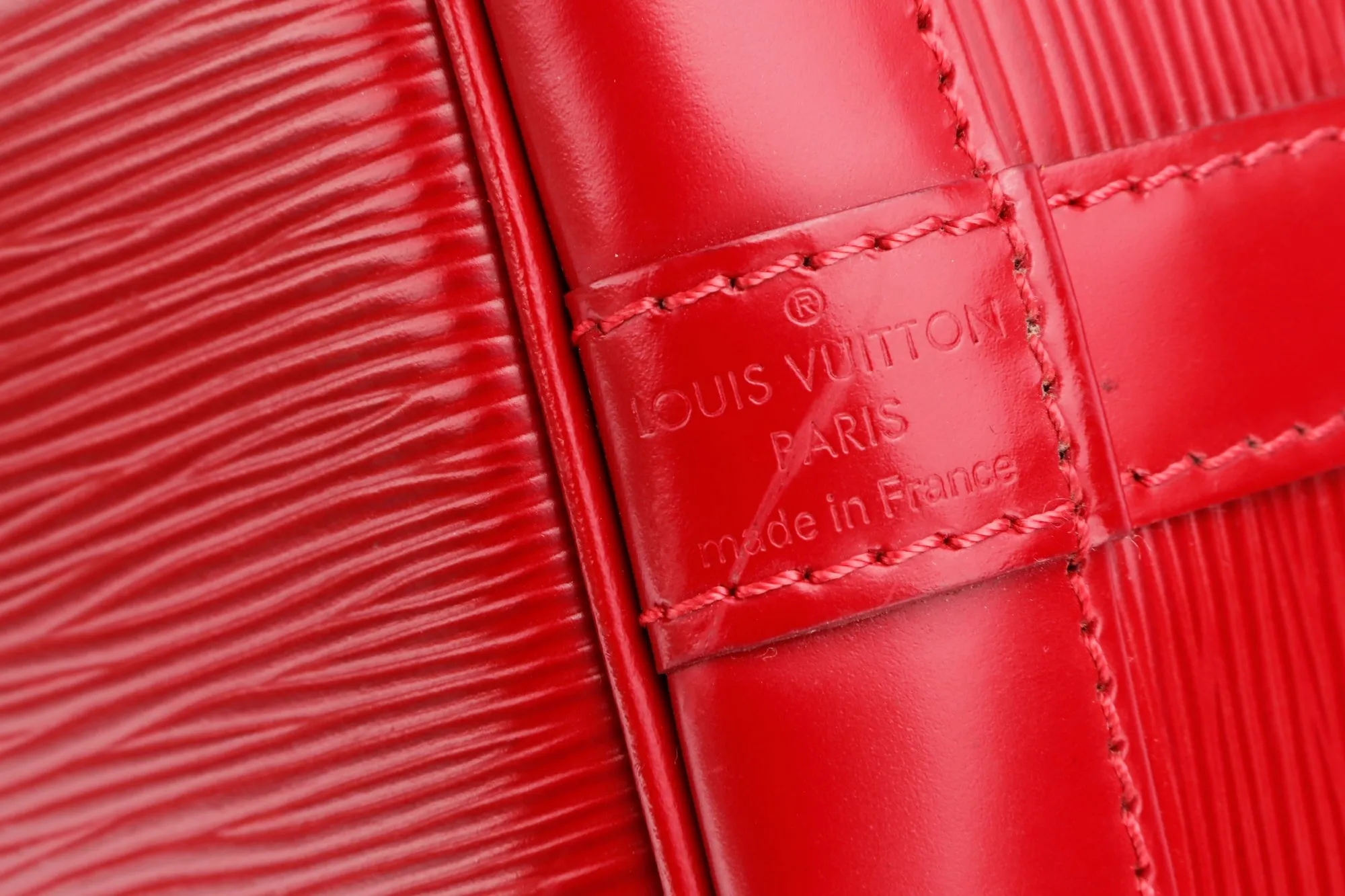 Louis Vuitton Petit Néonoé Red Epi Leather Bucket Bag (TJ1183), Silver Hardware, with Dust Cover