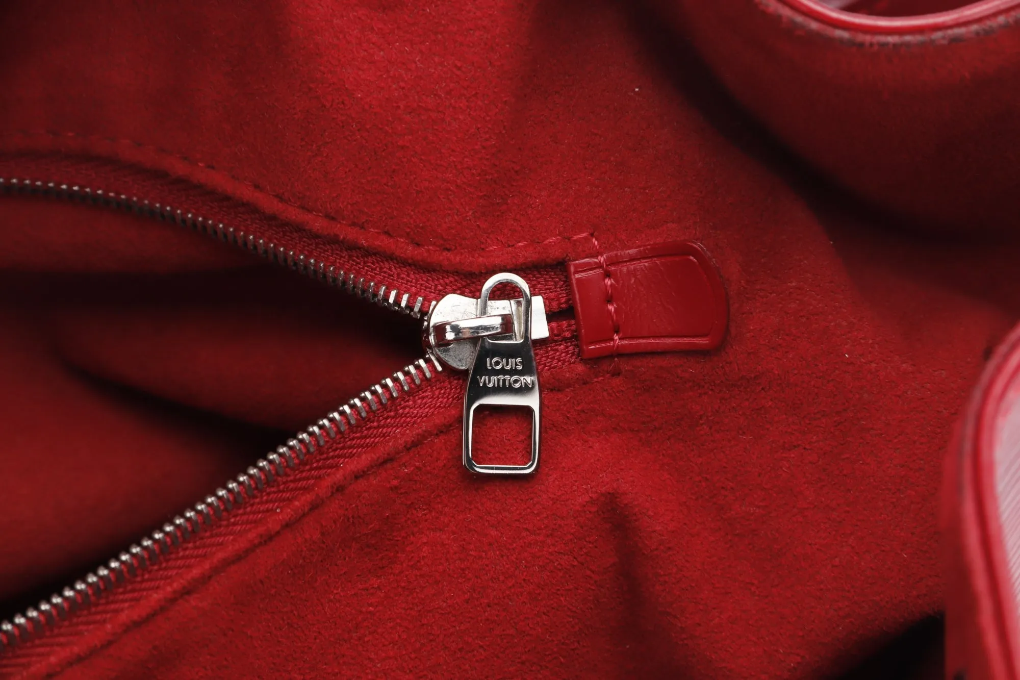 Louis Vuitton Petit Néonoé Red Epi Leather Bucket Bag (TJ1183), Silver Hardware, with Dust Cover