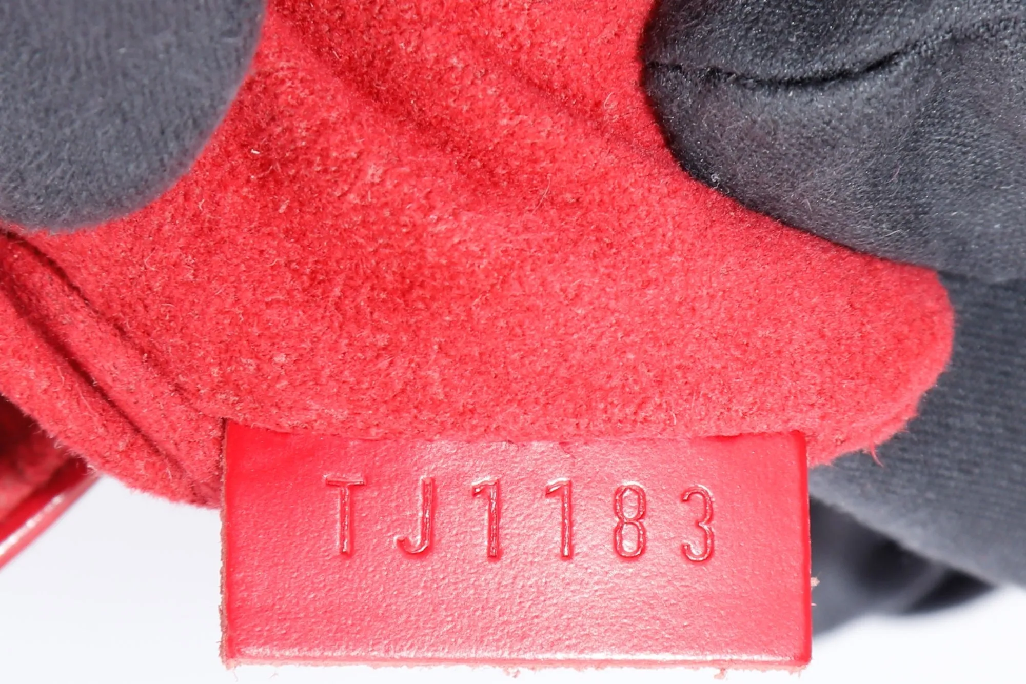 Louis Vuitton Petit Néonoé Red Epi Leather Bucket Bag (TJ1183), Silver Hardware, with Dust Cover