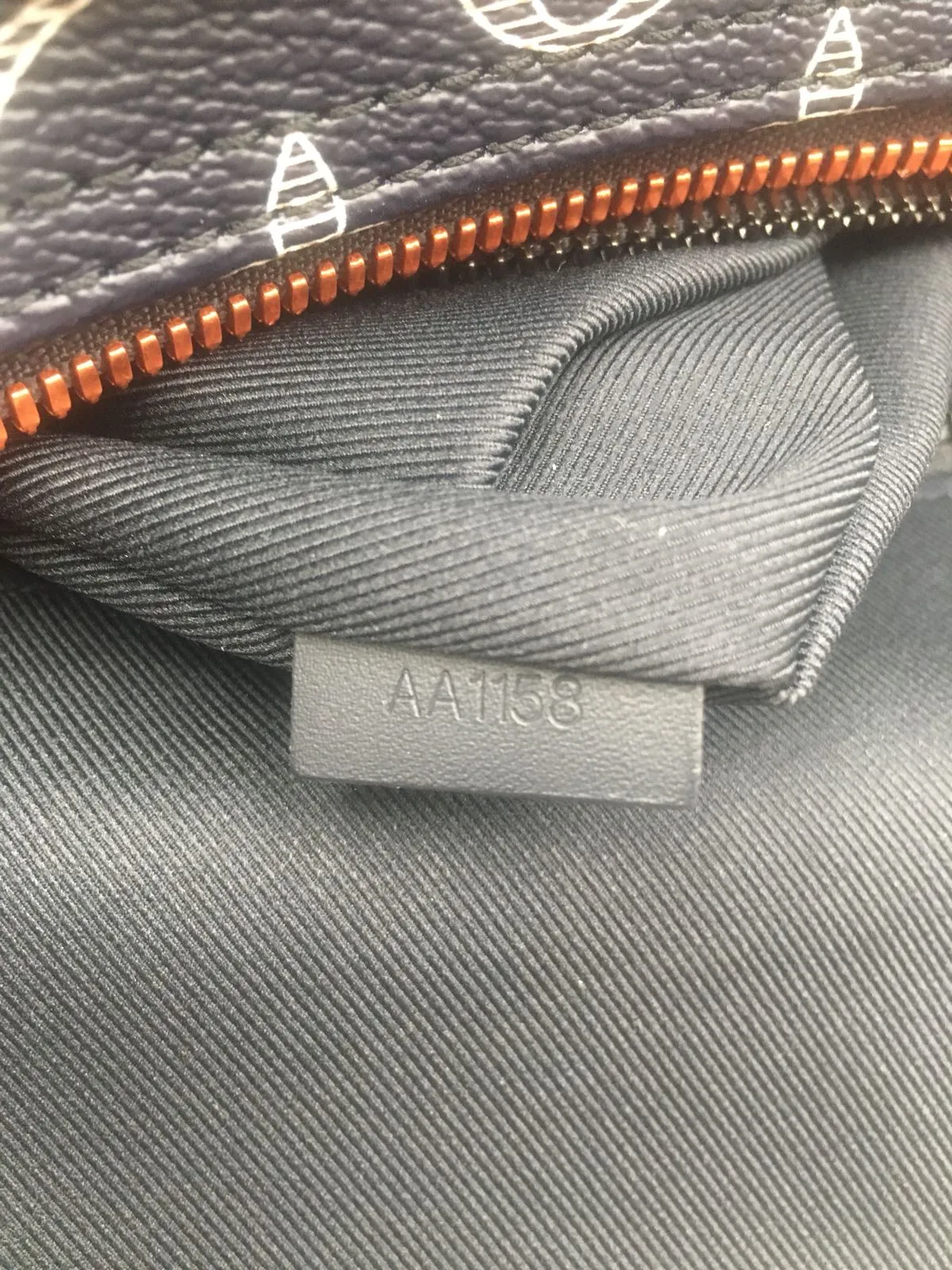 Louis Vuitton | Speedy Bandouliere 40 Monogram Upside Down | M43697