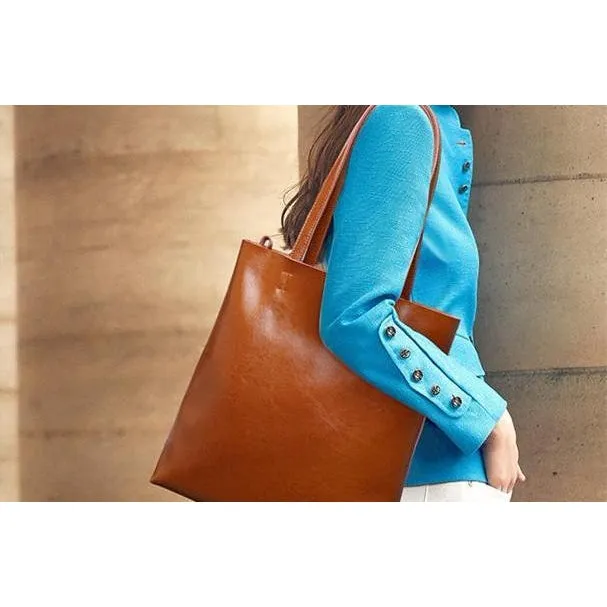 <bold>Bucket  / Tote Bag <br>Genuine-Leather