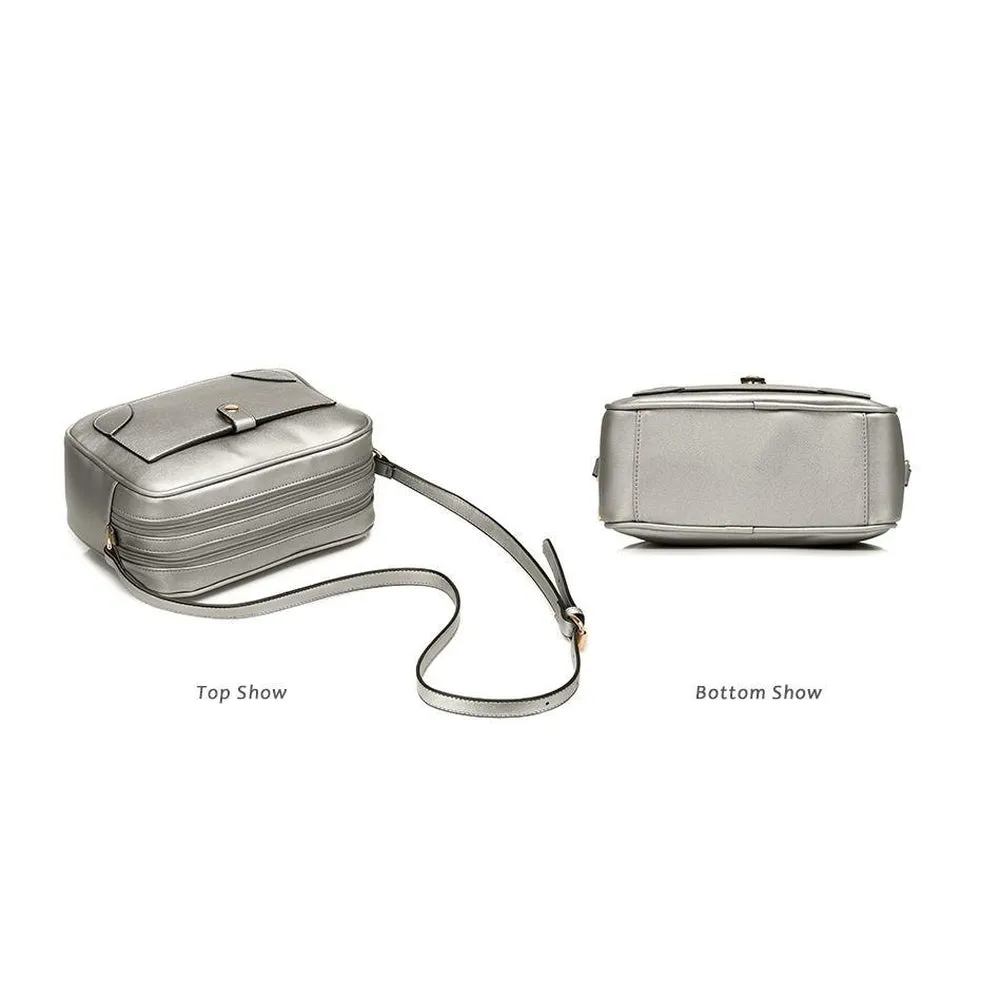 <bold>Messenger / Crossbody Bag <br>Vegan-Leather