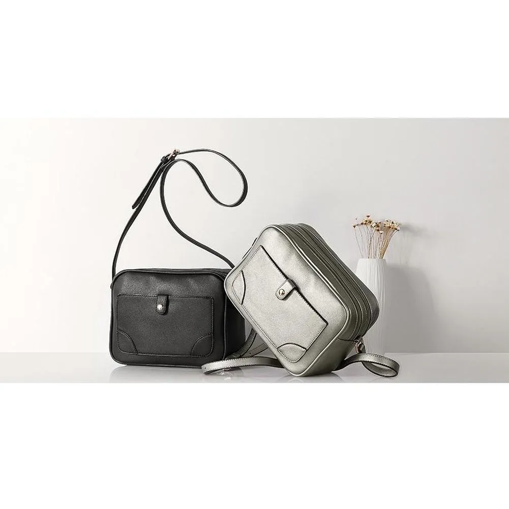 <bold>Messenger / Crossbody Bag <br>Vegan-Leather