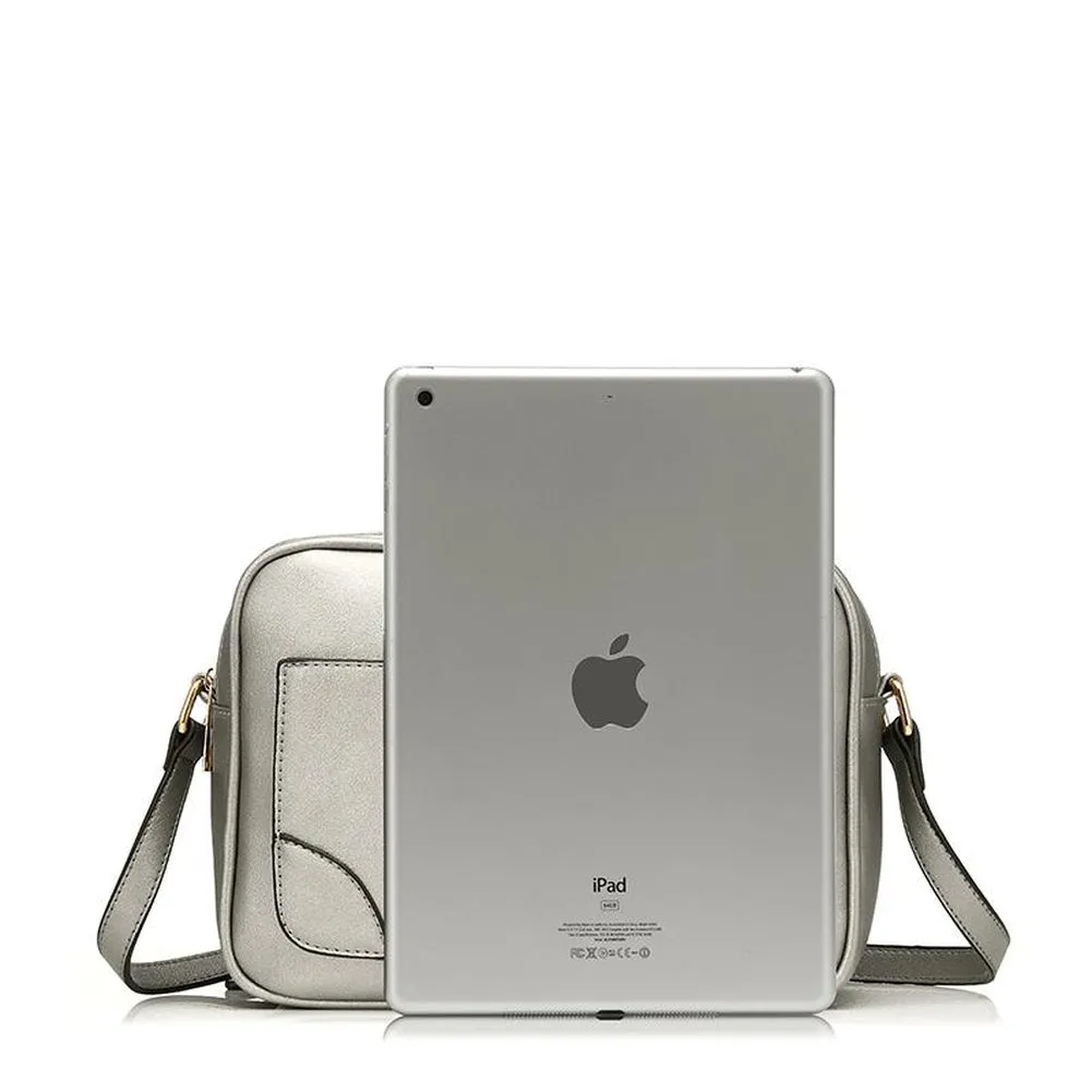 <bold>Messenger / Crossbody Bag <br>Vegan-Leather