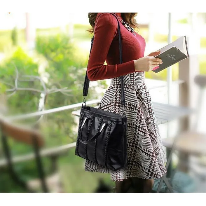 <bold>Tote  / Shoulder Bag <br>Genuine-Leather