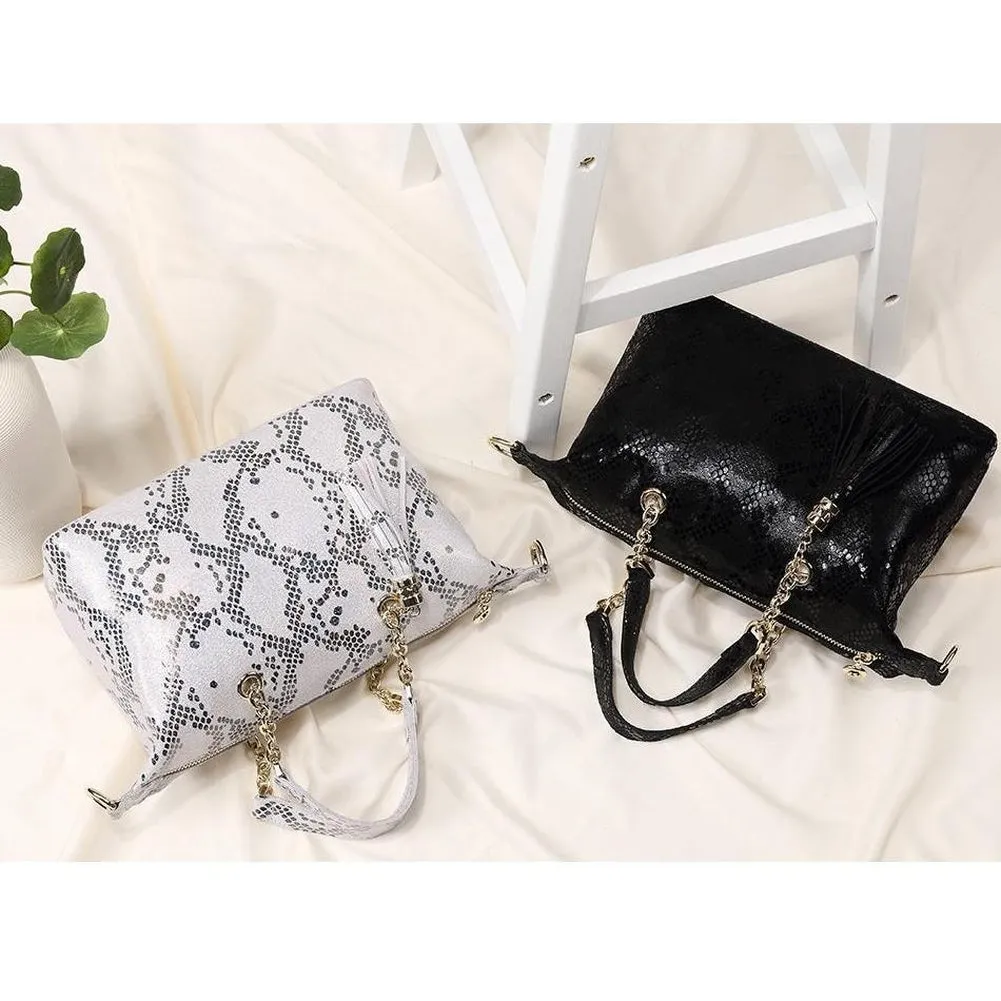 <bold>Tote  / Shoulder Bag <br>Genuine-Leather