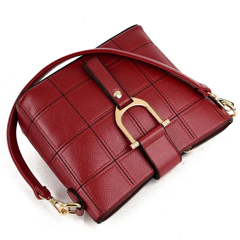 <bold>Tote  / Shoulder Bag <br>Genuine-Leather