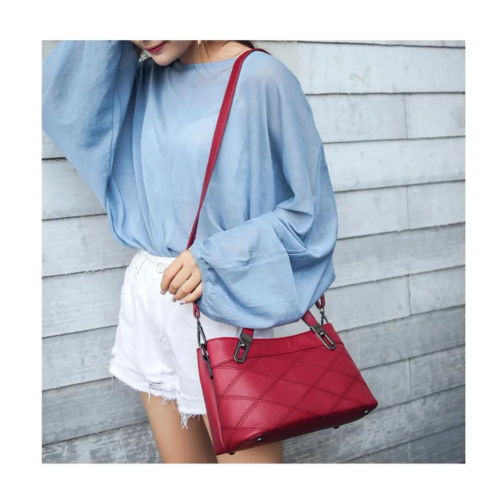 <bold>Tote  / Shoulder  Bag  <br>Vegan-Leather