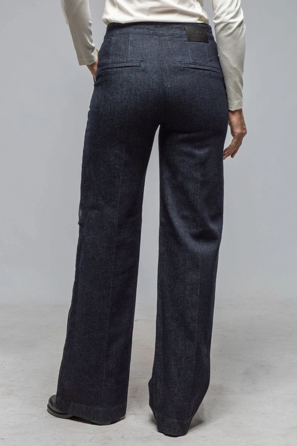 MAC Lynet Authentic Comfort Denim In Fashion Rinsed