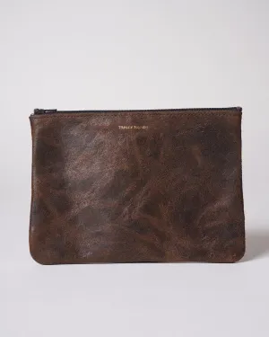 medium zip pouch - distress chocolate revolver