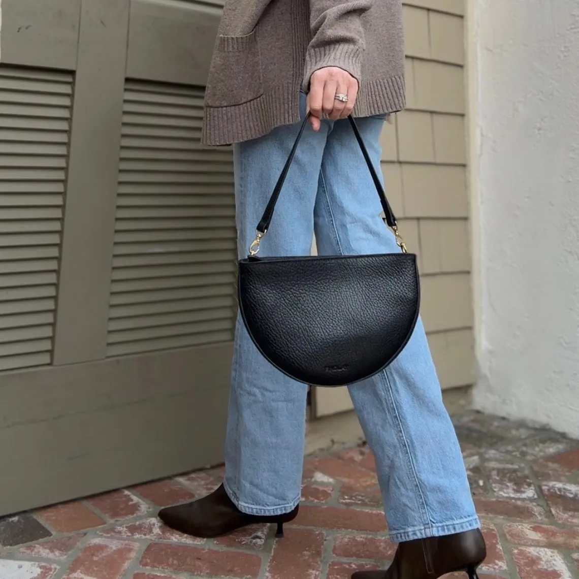 Mini Shoulder Strap, Black Luxe Pebble