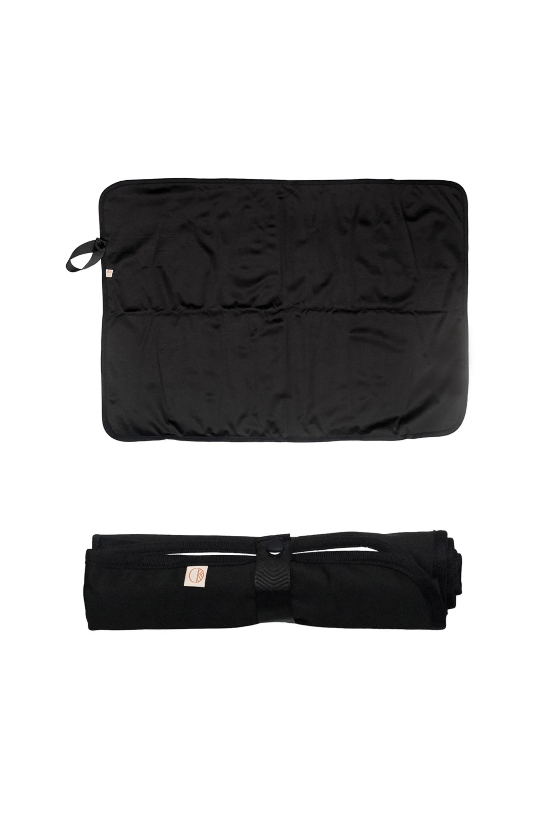 NESTLING Out & About Change Mat Black