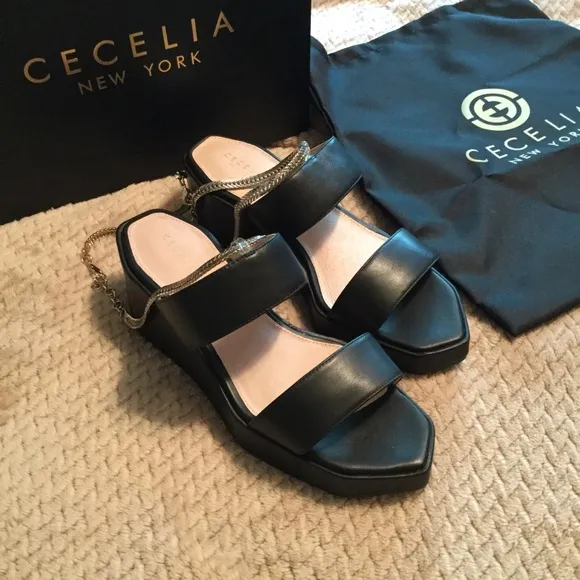 NIB Cecelia Baleves Black Wedge Sandal, Size 9
