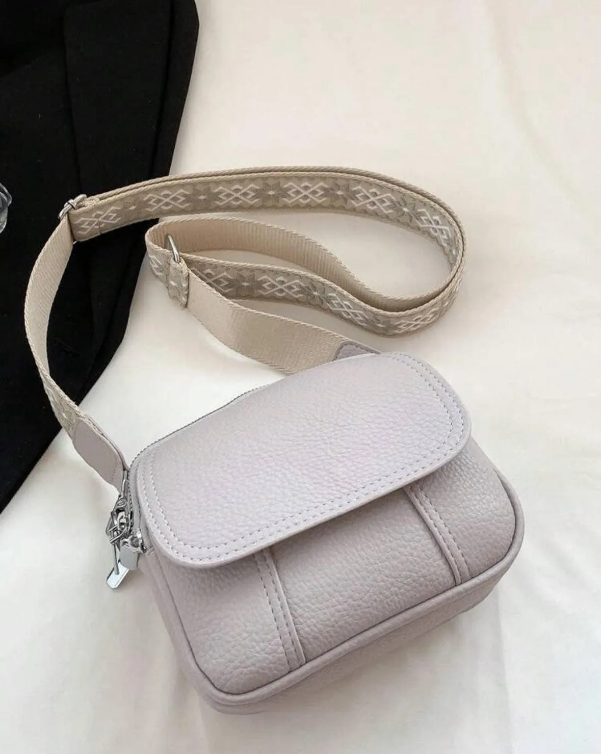 NIKITA HANDBAG - Taupe