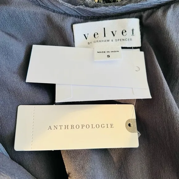NWT VELVET by Graham &amp; Spencer size Small sale by Anthropologie soft fabric