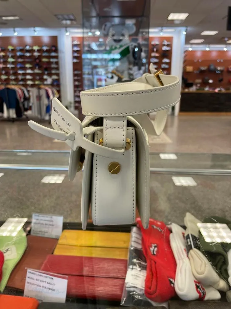 OFF-WHITE Handbag