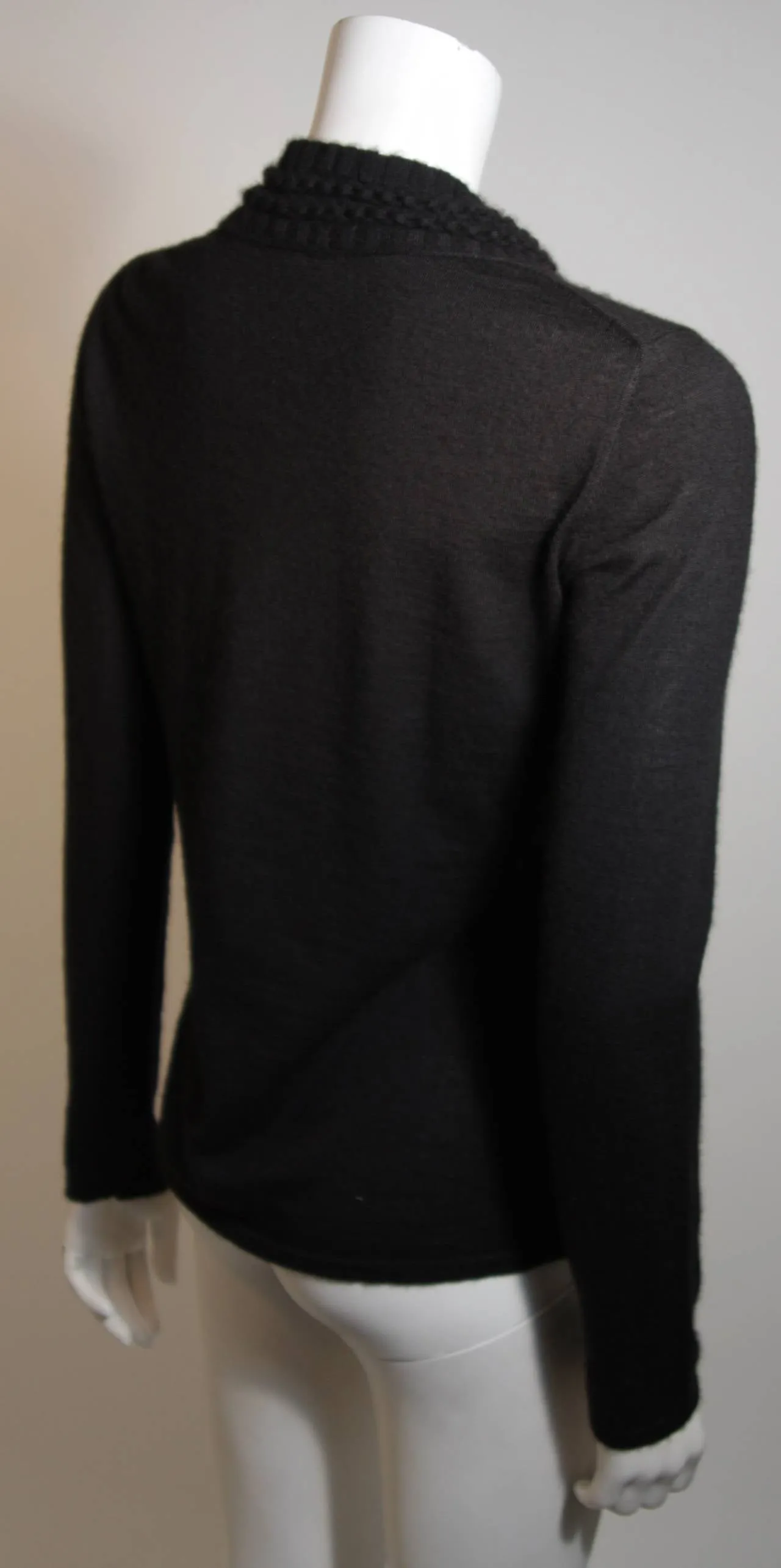 OSCAR DE LA RENTA Black Cashmere Sweater Large