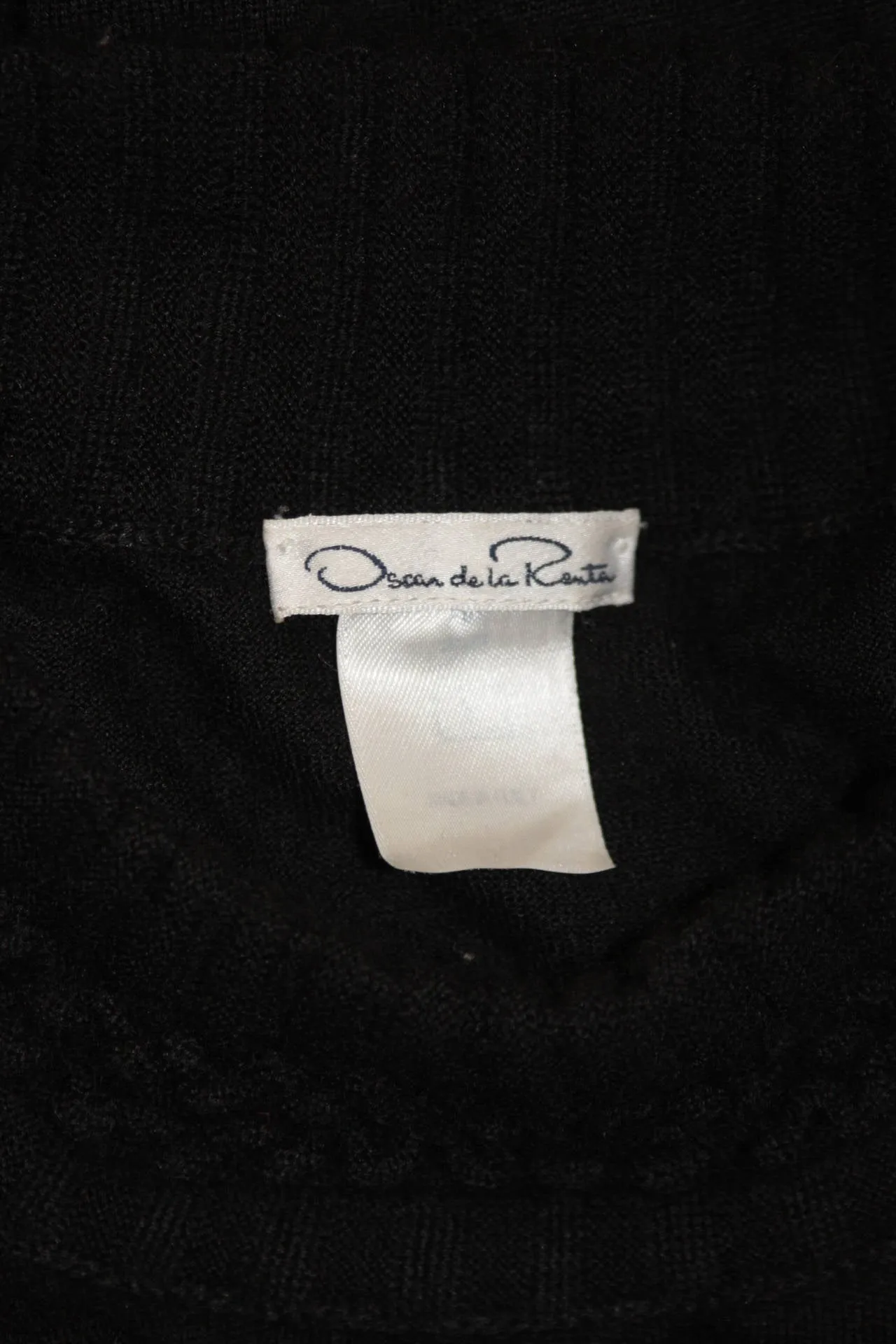 OSCAR DE LA RENTA Black Cashmere Sweater Large