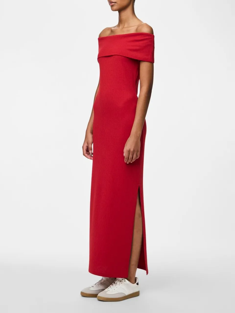 PIECES Lennox Off Shoulder Maxi Dress