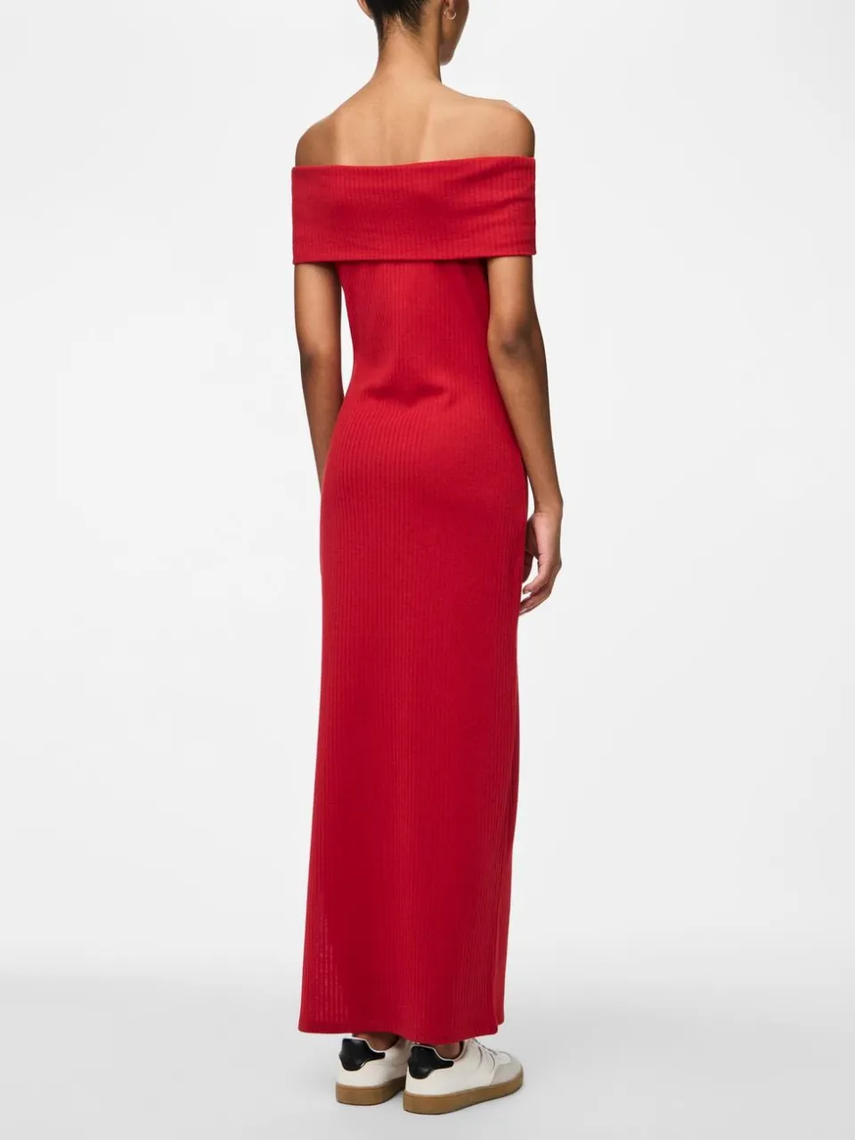 PIECES Lennox Off Shoulder Maxi Dress