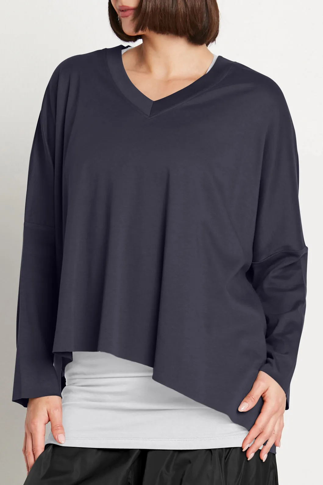 Planet - Pima Cotton V Neck Tee - Midnight