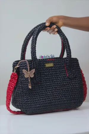 ‘Posi’ tote Crochet Bag in Black and Red highlight (medium)