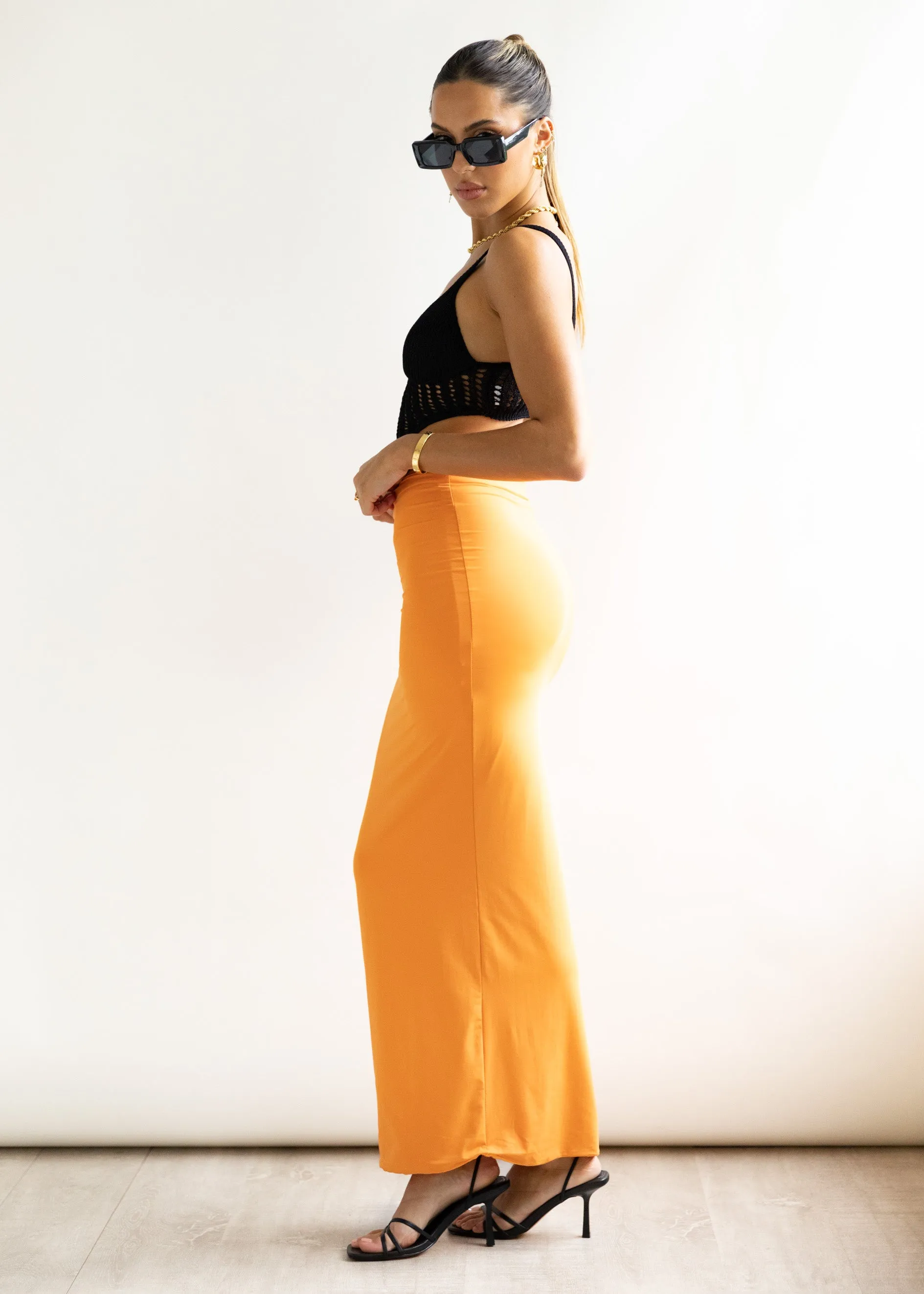 Raffah Crop - Black