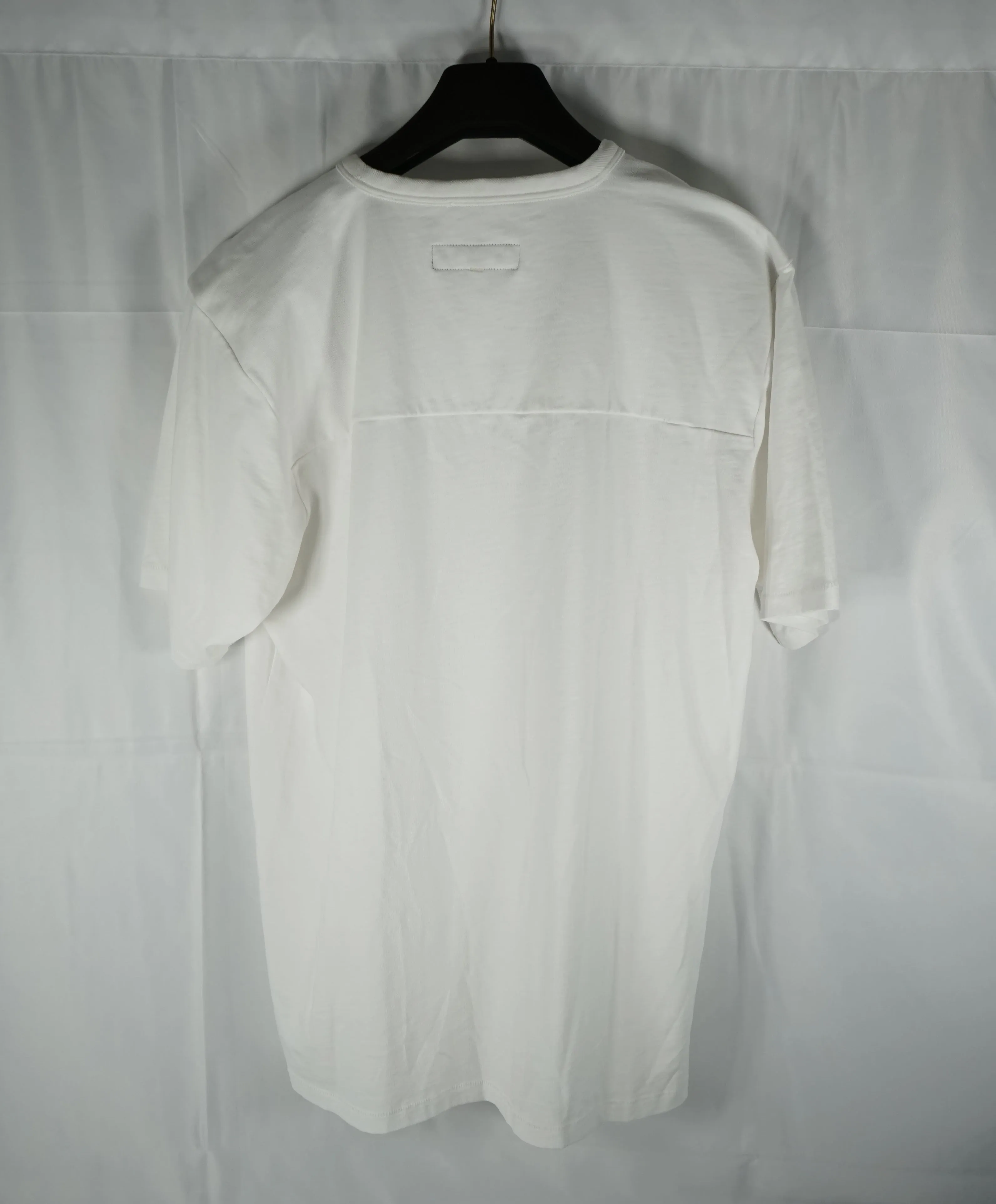 Rag & Bone - “Horizontal Stitch” Loose Fashion Fit Cotton White V-Neck Tee - M