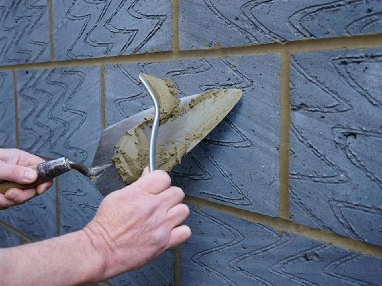 Roughneck Ding'er Brick Jointer 26mm (1In)