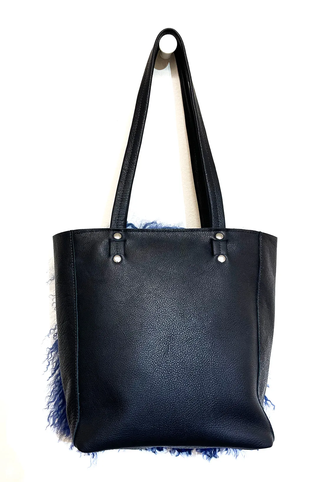 Scout Navy Fur & Black Matte