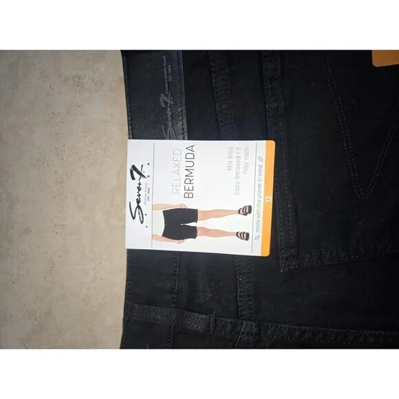 Seven7 Women's 5&quot; Fray Hem‎ Mid Rise  Black Denim Weekend Shorts Size 12