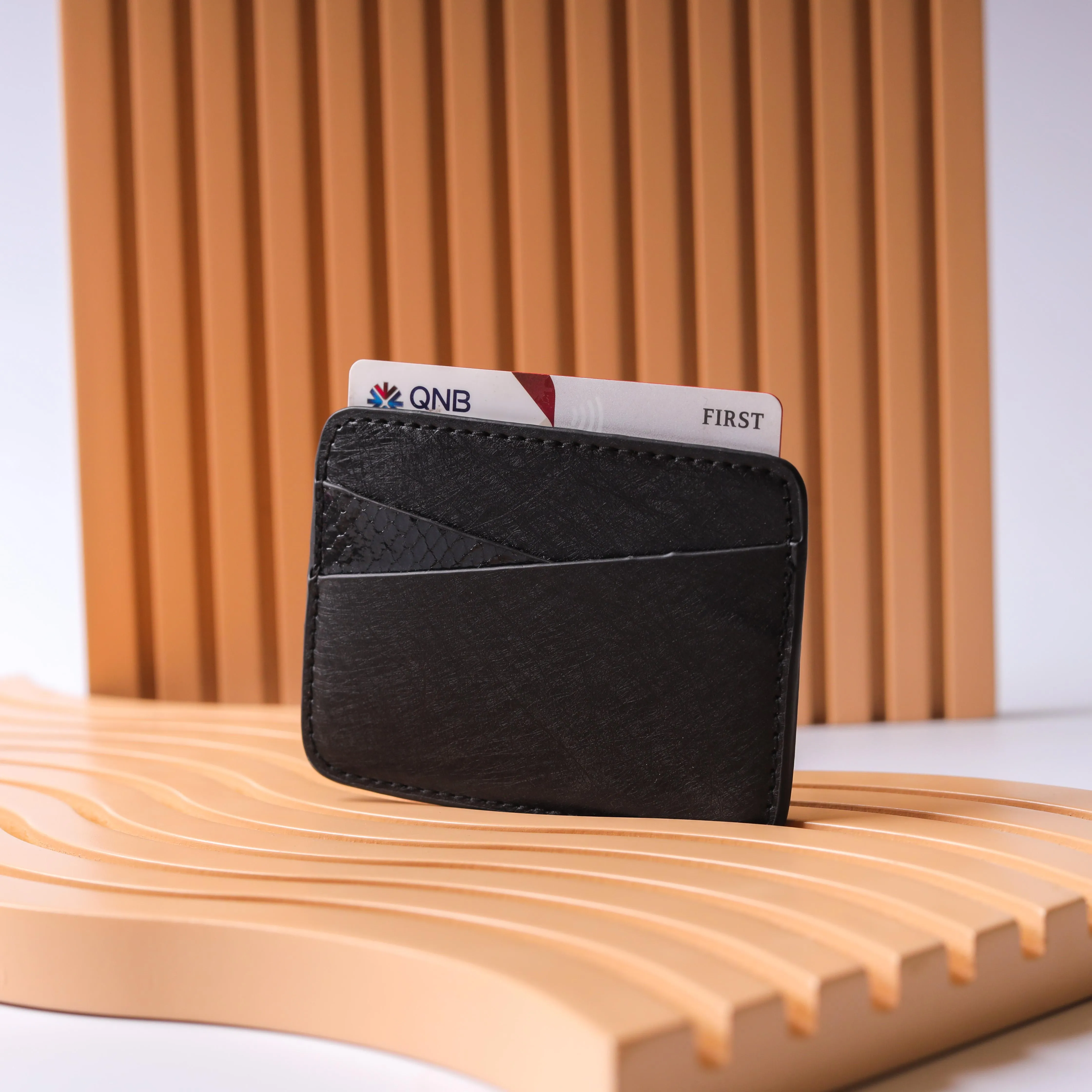 Shining Glaze Card Holder - Black