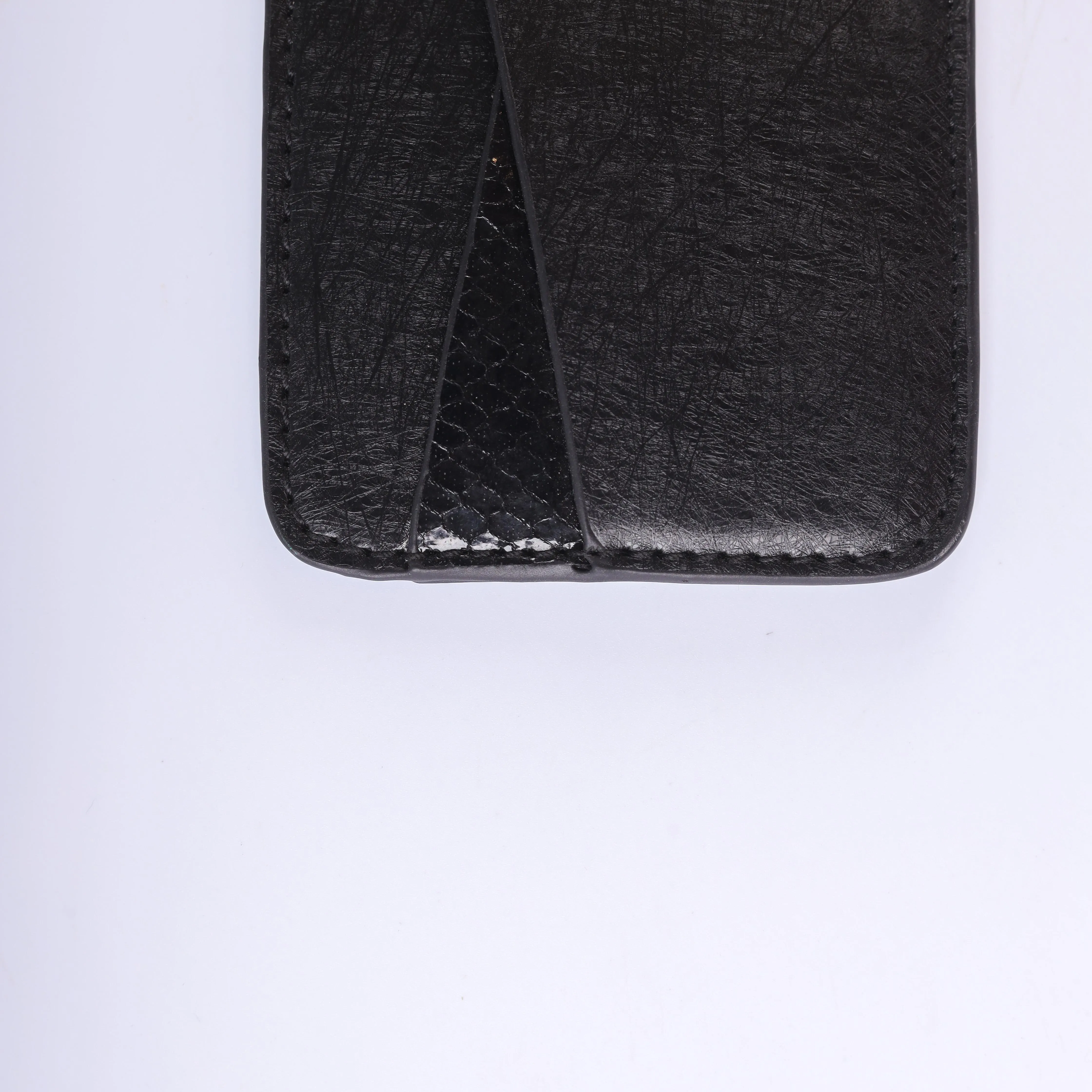 Shining Glaze Card Holder - Black