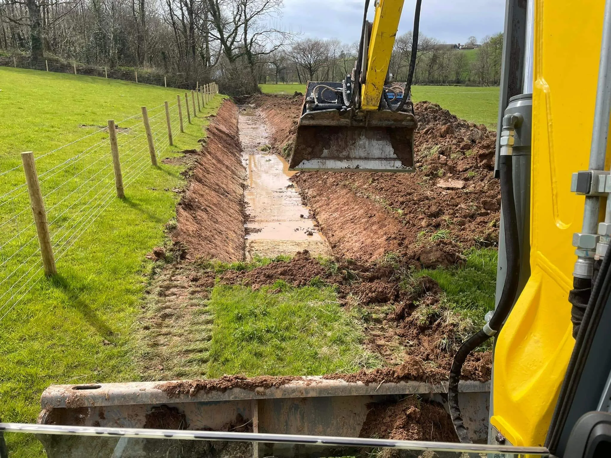 STB-6 Scandinavian Excavator Tilting Bucket - 6 to 10 tonne