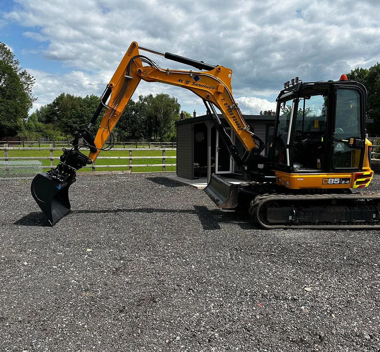 STB-6 Scandinavian Excavator Tilting Bucket - 6 to 10 tonne