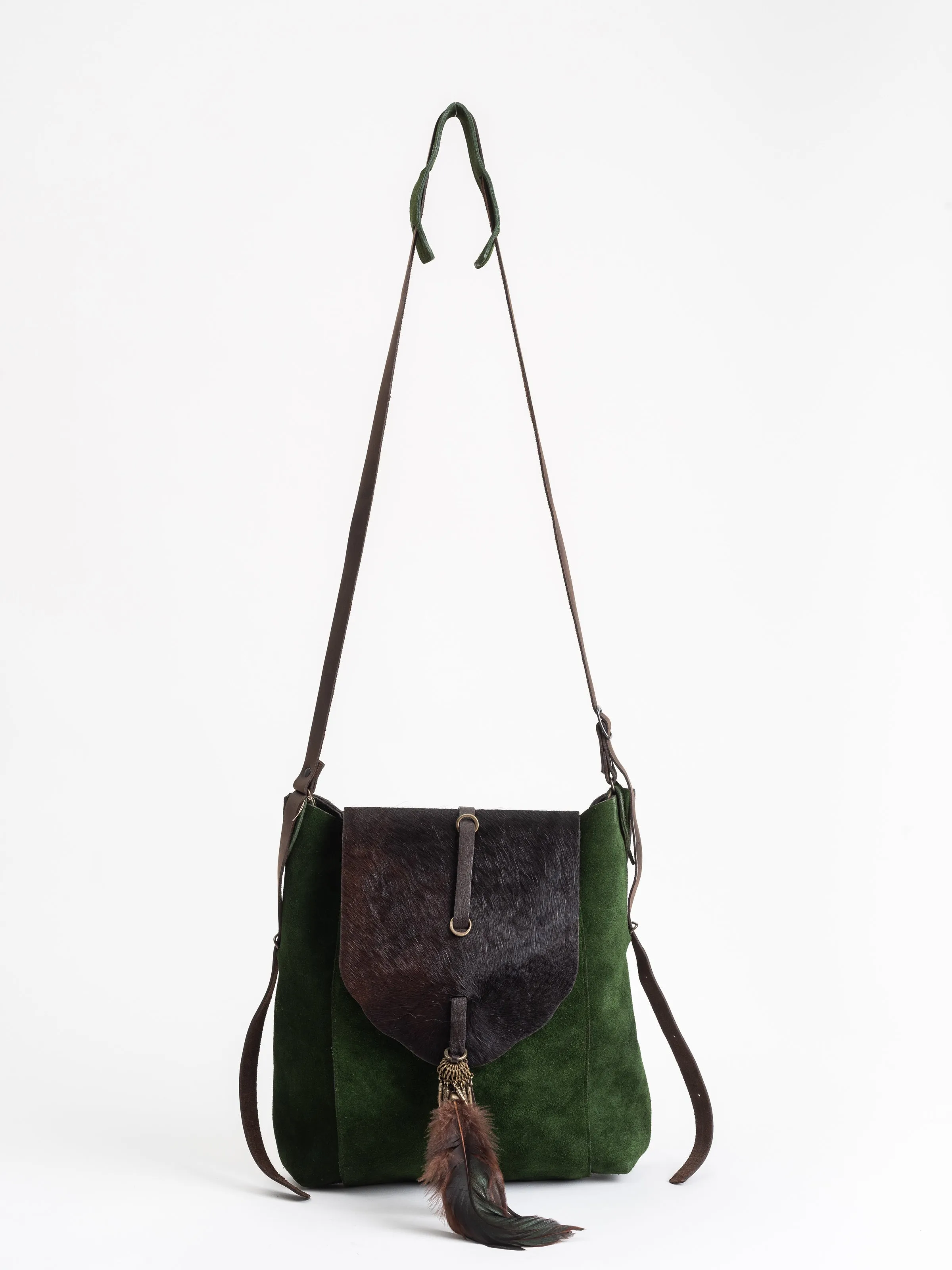 suede messenger