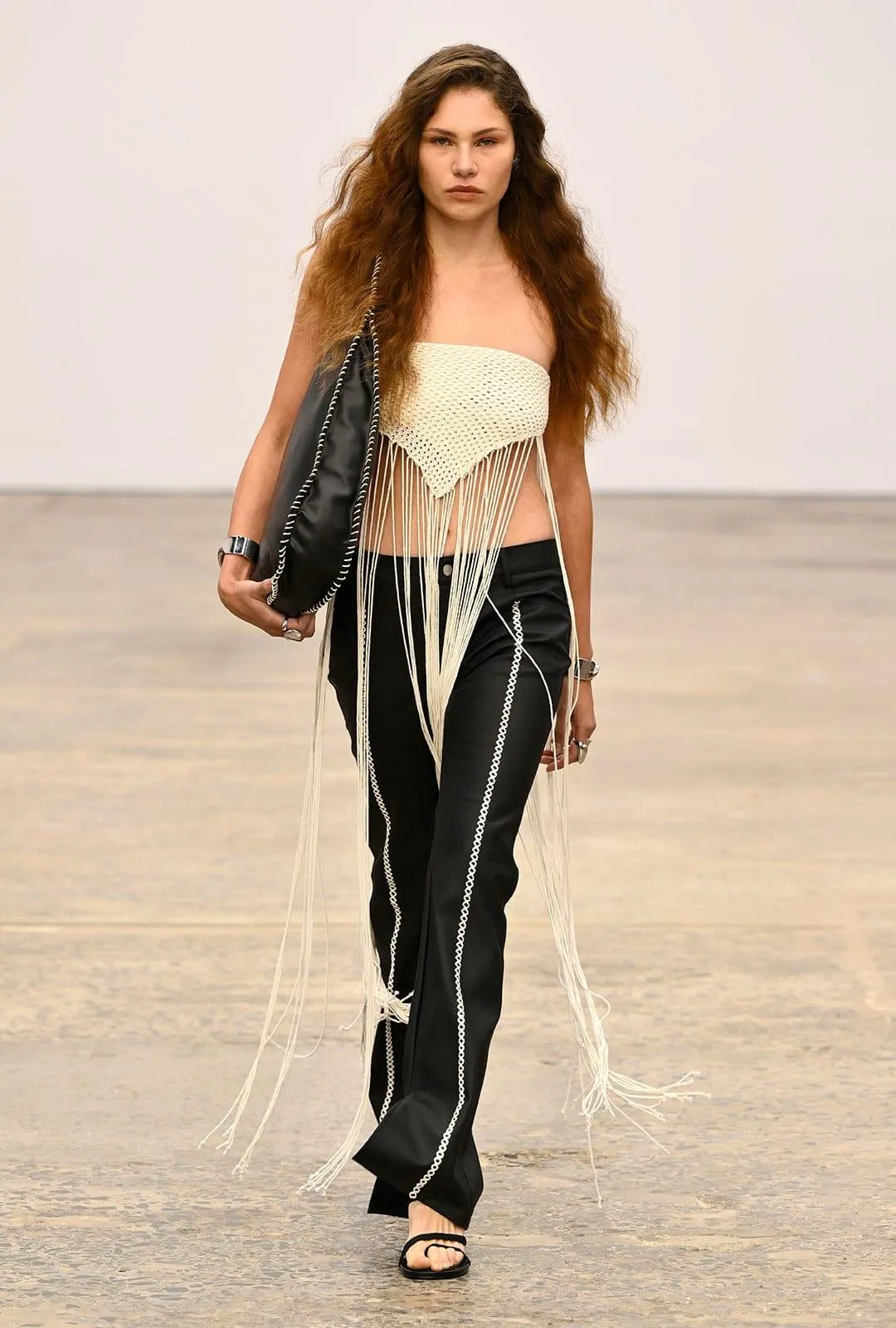 SYNERGY MAXI BAG | BLACK