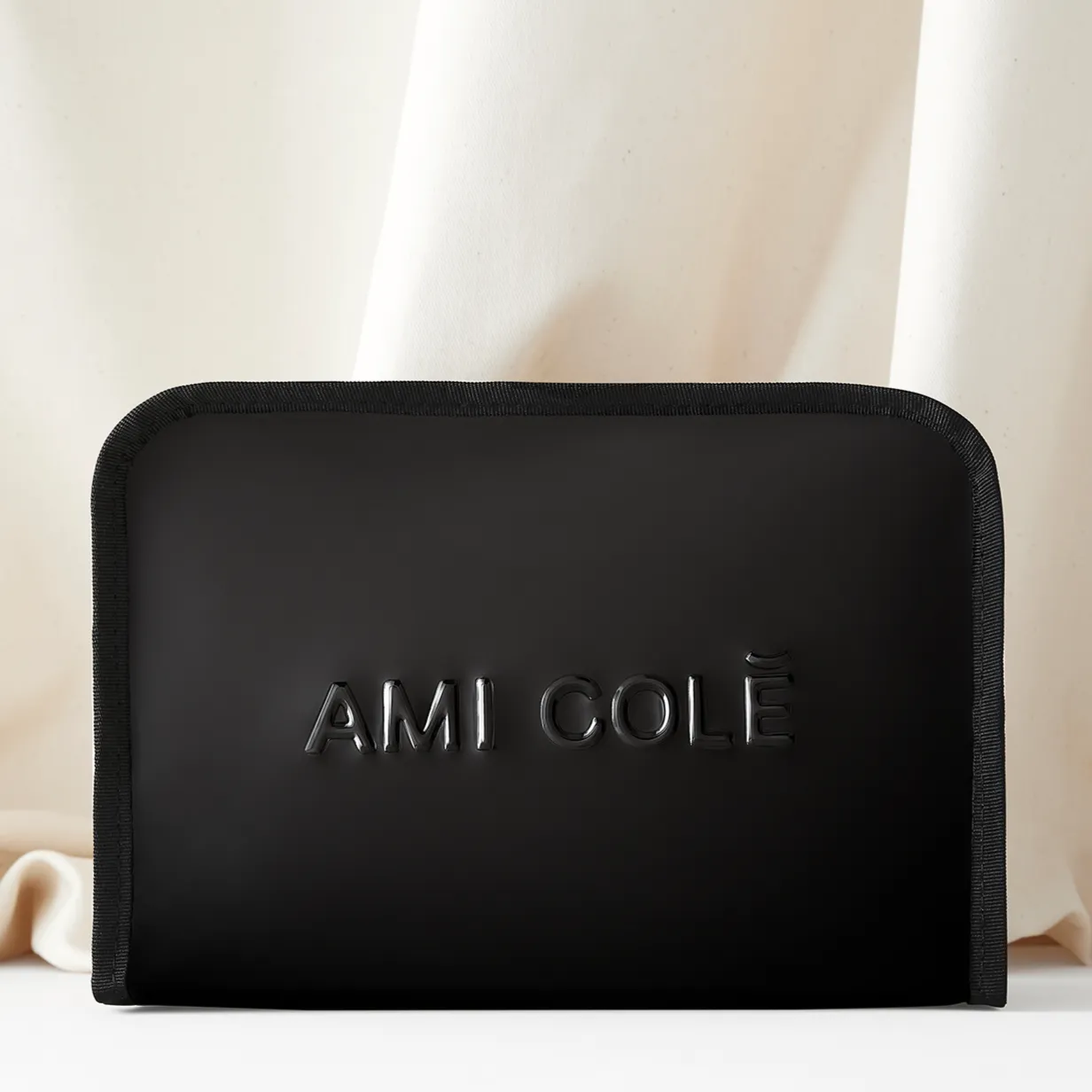 The Ami Bag